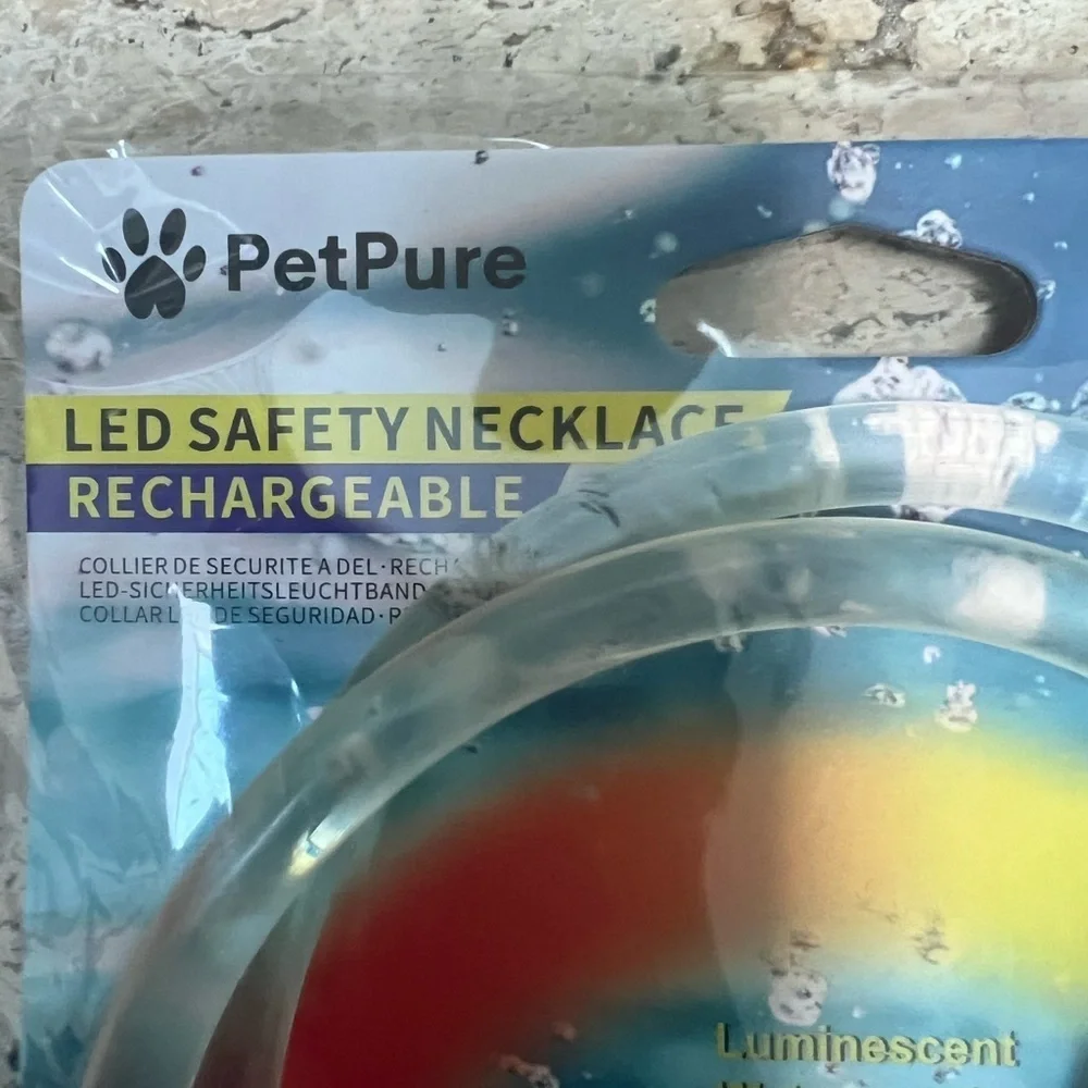 PETPURE - Mulicolored LED Dog Collar - 7 Colors in Collar with Flashing Options